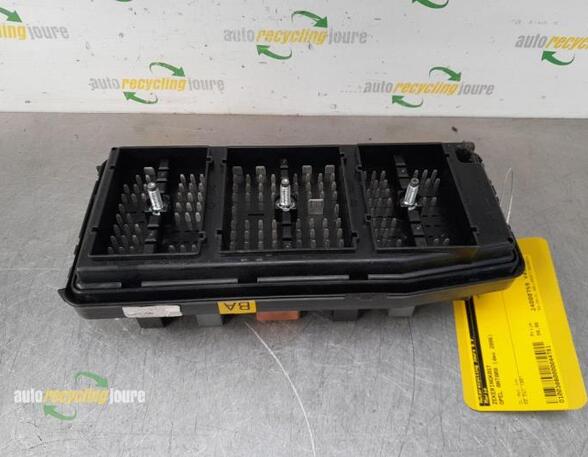 Fuse Box OPEL ANTARA (L07)