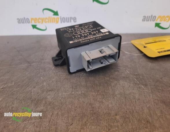 Control unit for lighting VW Golf V (1K1), VW Golf VI (5K1)