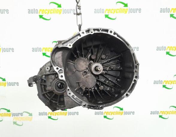 Manual Transmission NISSAN INTERSTAR Van (X70)