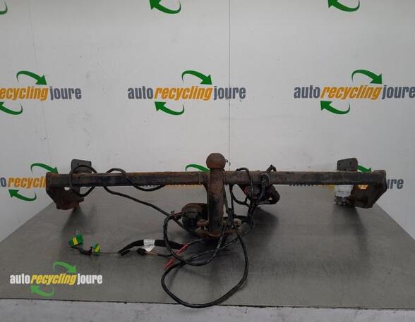 Tow Hitch (Towbar) PEUGEOT 207 (WA_, WC_), PEUGEOT 207 SW (WK_)