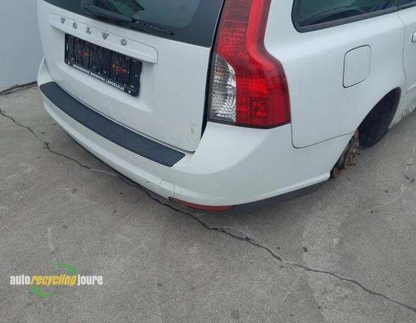 Bumper VOLVO V50 (545)