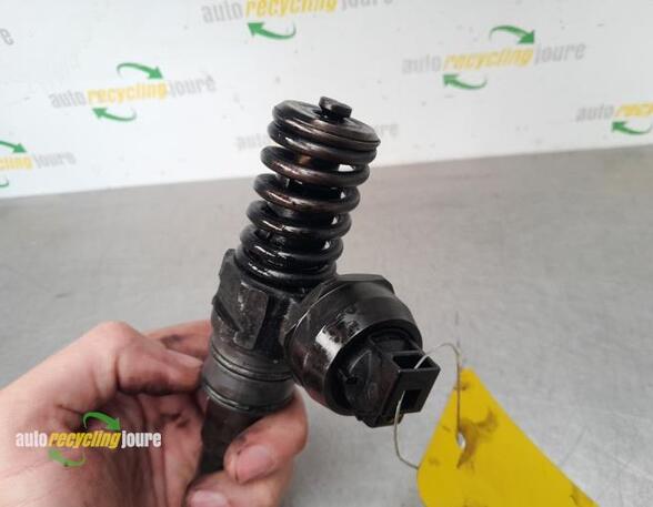 Injector Nozzle SEAT LEON (1P1)