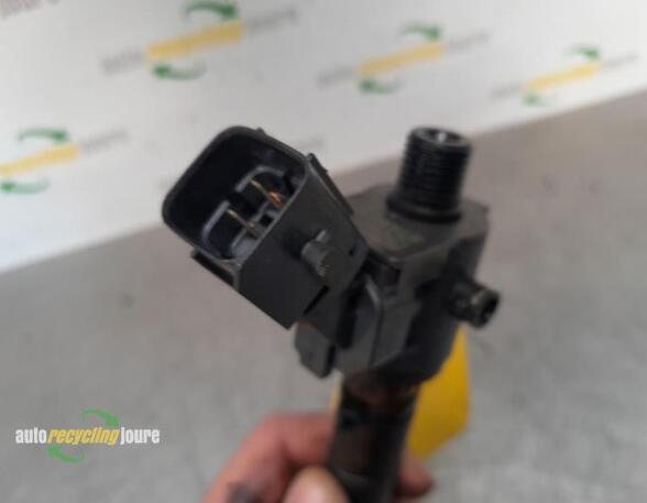 Injector Nozzle VOLVO V40 Hatchback (525, 526), VOLVO V40 Cross Country (526)