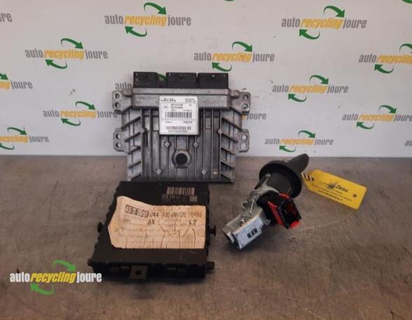 Control unit for engine RENAULT Twingo II (CN0)