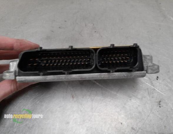 Control unit for engine VW Polo (9N)