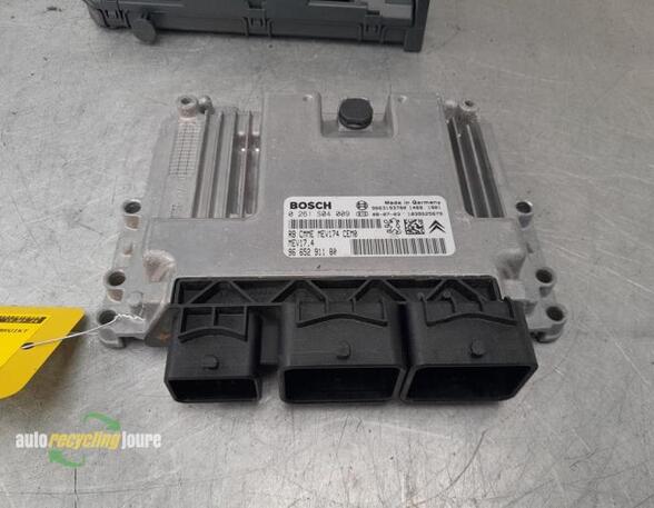 Control unit for engine PEUGEOT 207 SW (WK_)