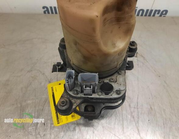 Power steering pump VOLVO V50 (MW)