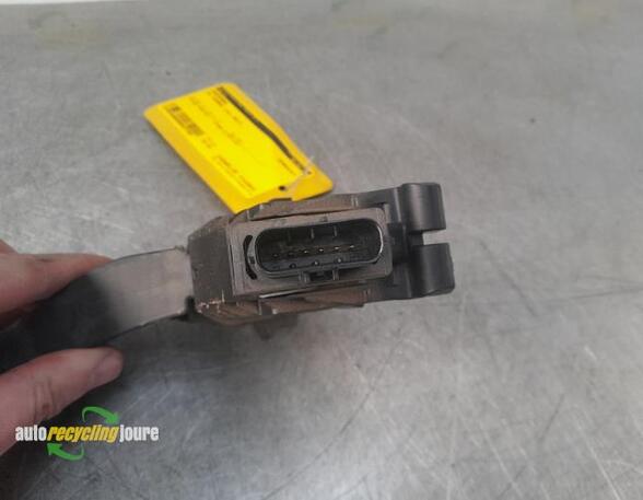 Accelerator pedal VW Touran (5T1)