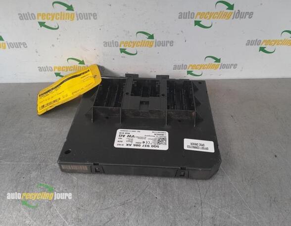 Control unit central electric (BCM) VW Touran (5T1)