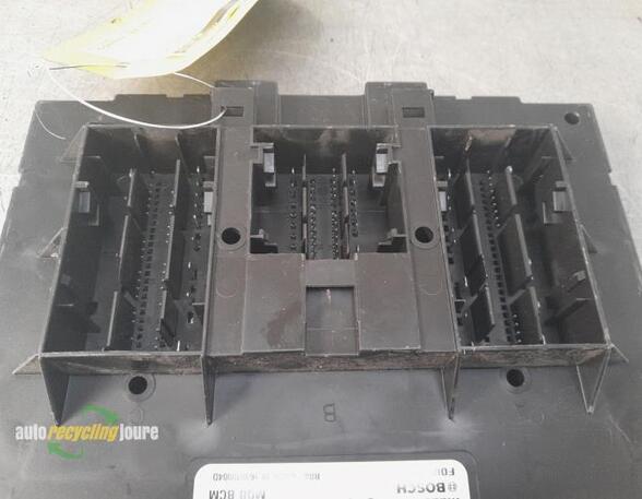 Control unit central electric (BCM) VW Touran (5T1)