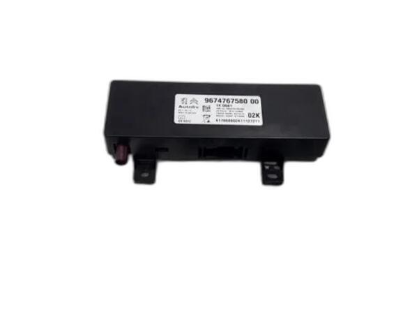 Audio Amplifier PEUGEOT 308 CC (4B_), PEUGEOT 308 I (4A_, 4C_), PEUGEOT 308 SW I (4E_, 4H_)