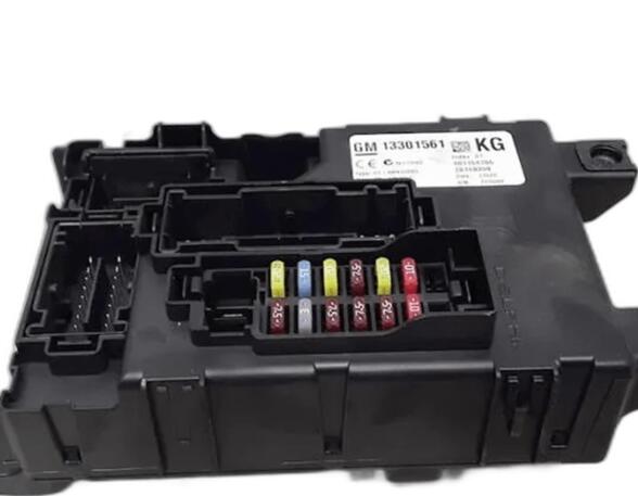 Fuse Box OPEL CORSA D (S07)