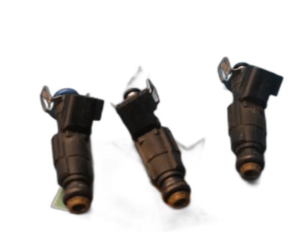 Injector Nozzle FORD C-MAX (DM2), FORD FOCUS C-MAX (DM2), FORD KUGA I, FORD KUGA II (DM2)