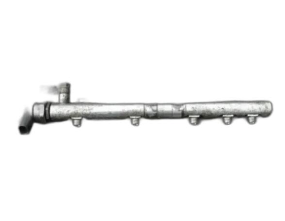 Fuel Distributor Pipe MERCEDES-BENZ SPRINTER 4-t Van (904)