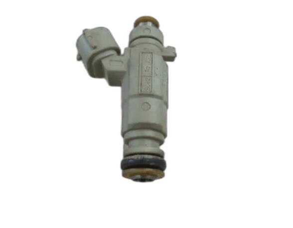 Injector (benzine-injectie) 3531004000 - Kia Rio 2012