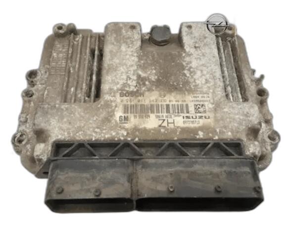 Control unit for engine OPEL ASTRA H Saloon (A04)