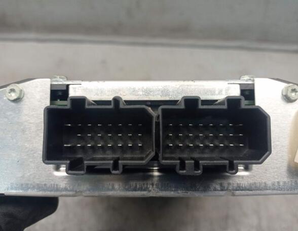 Audio Amplifier VW TOUAREG (7LA, 7L6, 7L7)