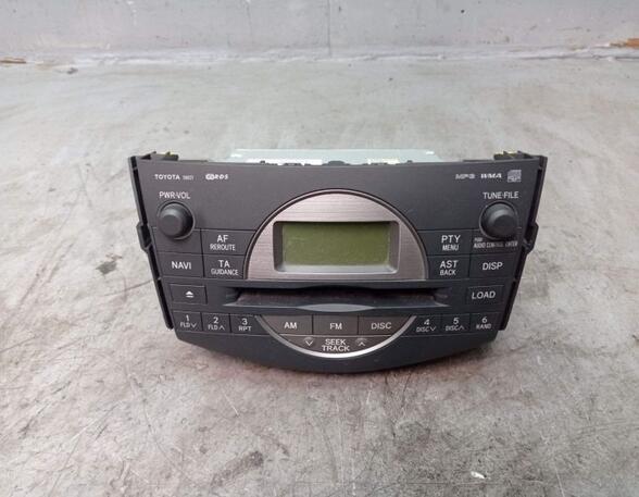 CD-Radio Autoradio  TOYOTA RAV 4 III (A3) 2.2 D 4WD 130 KW