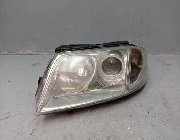 Headlight VW Passat Variant (3B6)