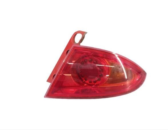 Combination Rearlight SEAT Leon (1P1)