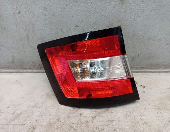 Combination Rearlight SKODA FABIA III Estate (NJ5)