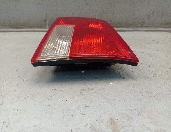 Combination Rearlight OPEL VECTRA C Estate (Z02)