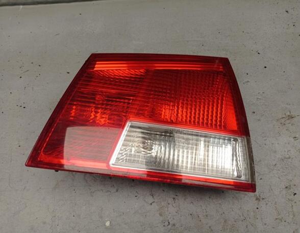 Combination Rearlight OPEL VECTRA C Estate (Z02)