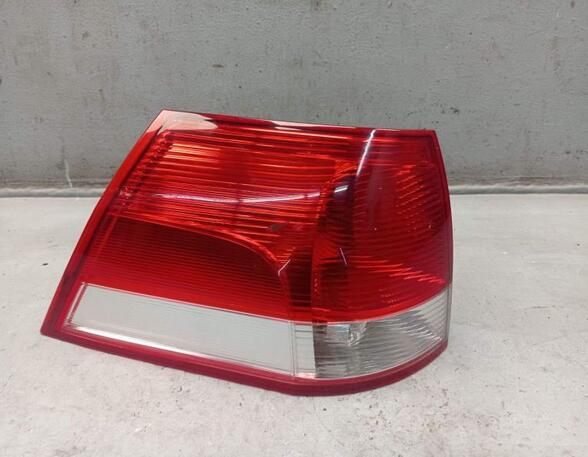 Combination Rearlight OPEL VECTRA C Estate (Z02)