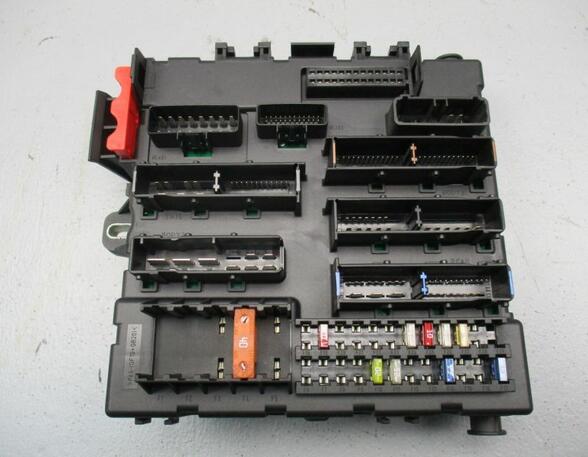 Fuse Box OPEL Vectra C Caravan (--)