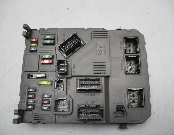 Fuse Box PEUGEOT 206 CC (2D)