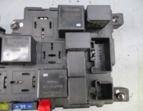 Fuse Box VOLVO S80 I (TS, XY)