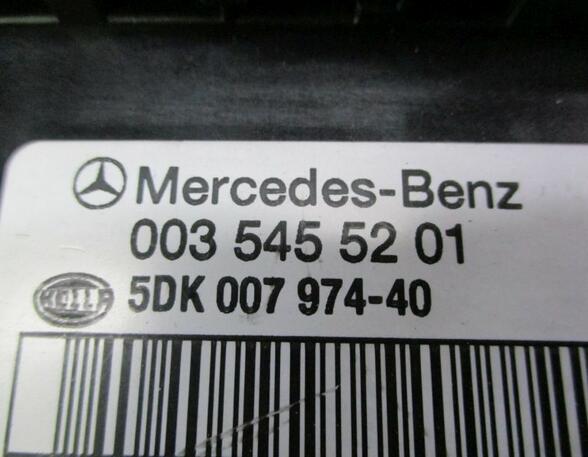 Fuse Box MERCEDES-BENZ C-Klasse T-Model (S203)