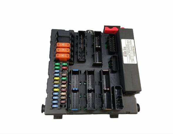 Fuse Box OPEL Vectra C Caravan (--)