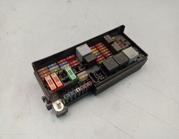 Fuse Box MERCEDES-BENZ M-Klasse (W164)