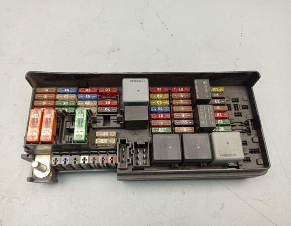 Fuse Box MERCEDES-BENZ M-Klasse (W164)