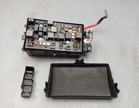 Fuse Box OPEL Insignia A Sports Tourer (G09), OPEL Insignia A Country Tourer (G09)