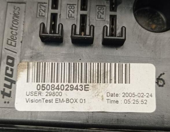 Fuse Box SKODA Octavia II (1Z3)