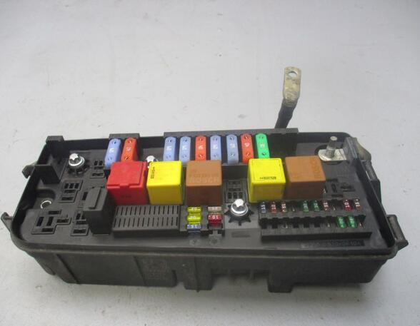 Fuse Box OPEL VECTRA C GTS (Z02)