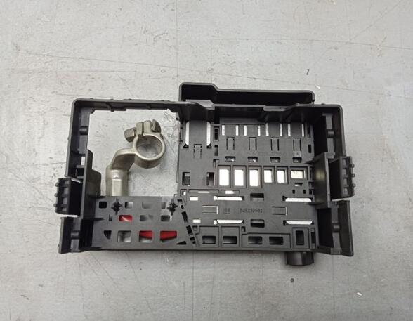 Fuse Box OPEL INSIGNIA A Sports Tourer (G09), OPEL INSIGNIA A Country Tourer (G09)