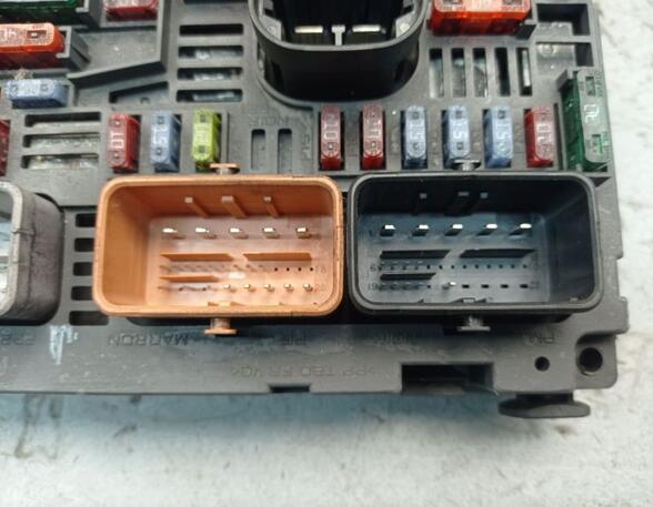 Fuse Box CITROËN C4 GRAND PICASSO I (UA_), CITROËN C4 PICASSO I MPV (UD_)