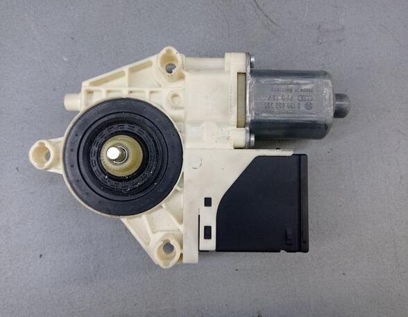 Electric Window Lift Motor RENAULT Megane III Schrägheck (B3, BZ0/1)