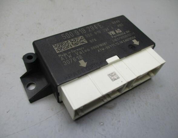 Regeleenheid park distance control VW Golf VII (5G1, BE1, BE2, BQ1)