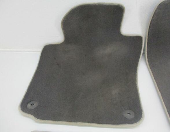 Floor mat (Carpet Mat) VW Golf VI Cabriolet (517)