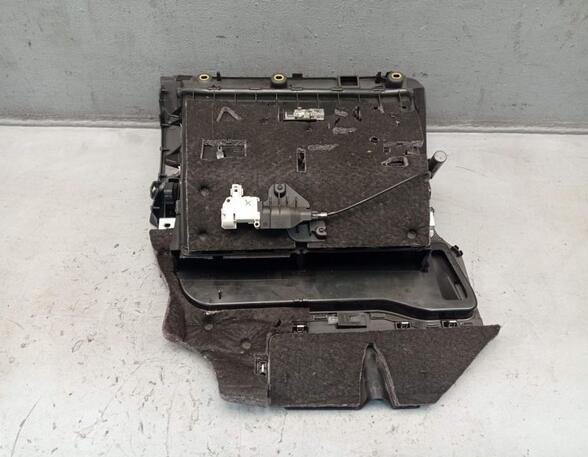 Glove Compartment (Glovebox) AUDI A6 (4F2, C6)