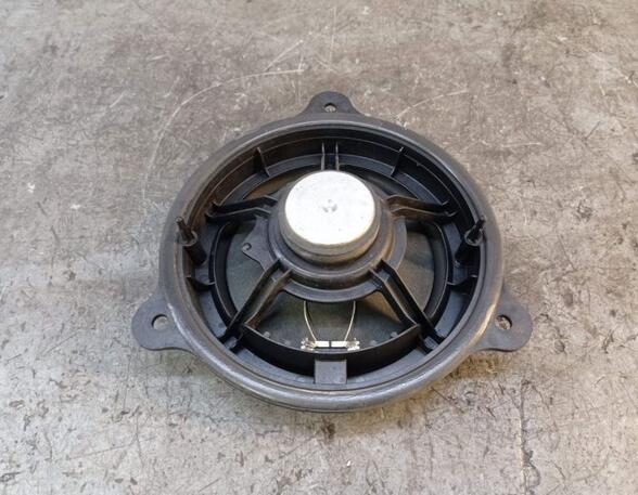 Loudspeaker NISSAN JUKE (F15)