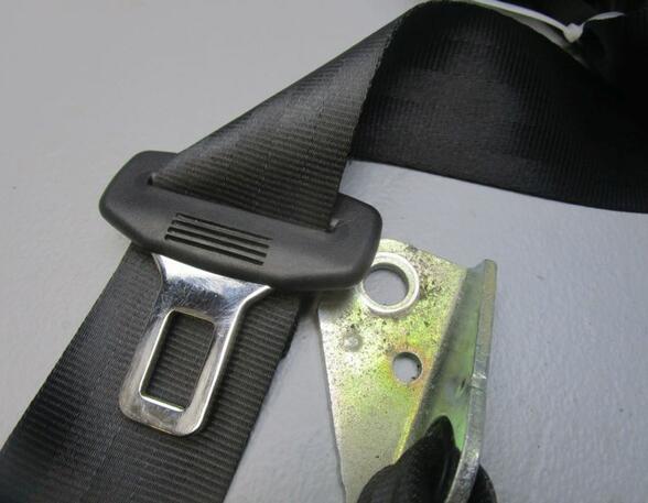 Safety Belts VW Golf VI (5K1)