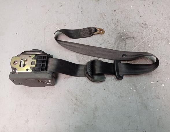 Safety Belts VW Passat Variant (3B6)