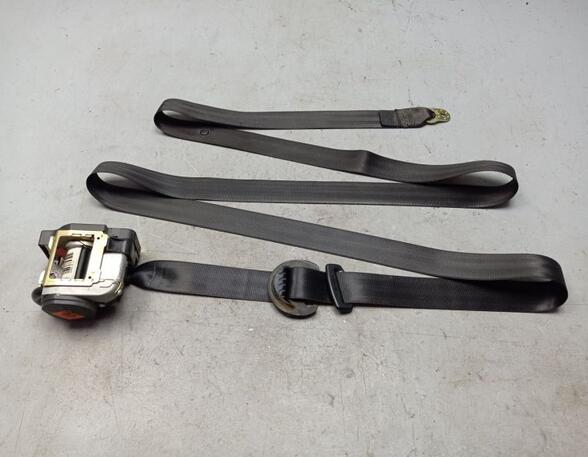 Safety Belts VW Passat Variant (3B5)