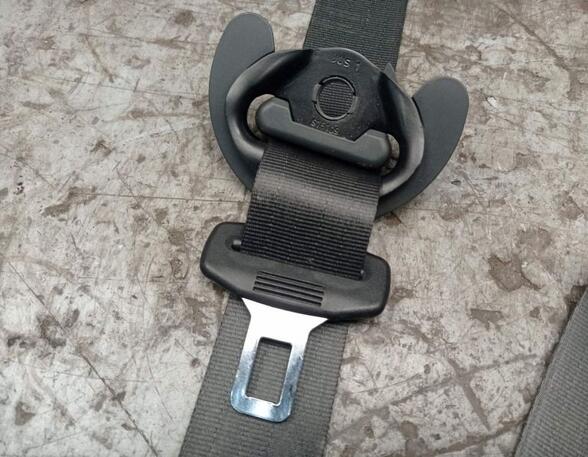 Safety Belts VW Golf V Variant (1K5)