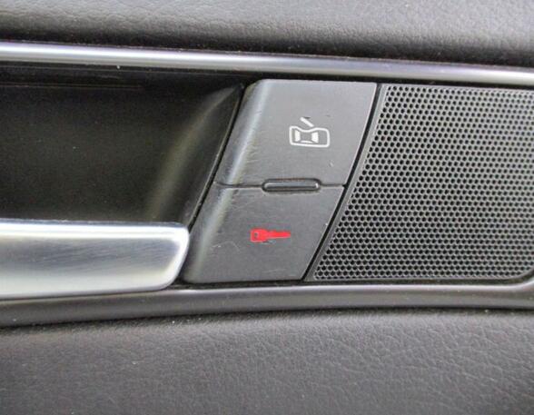 Door Card (Door Panel) AUDI A6 Avant (4B5)